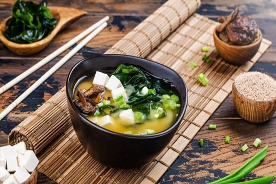 Cách nấu canh rong biển ngọt thanh chuẩn vị