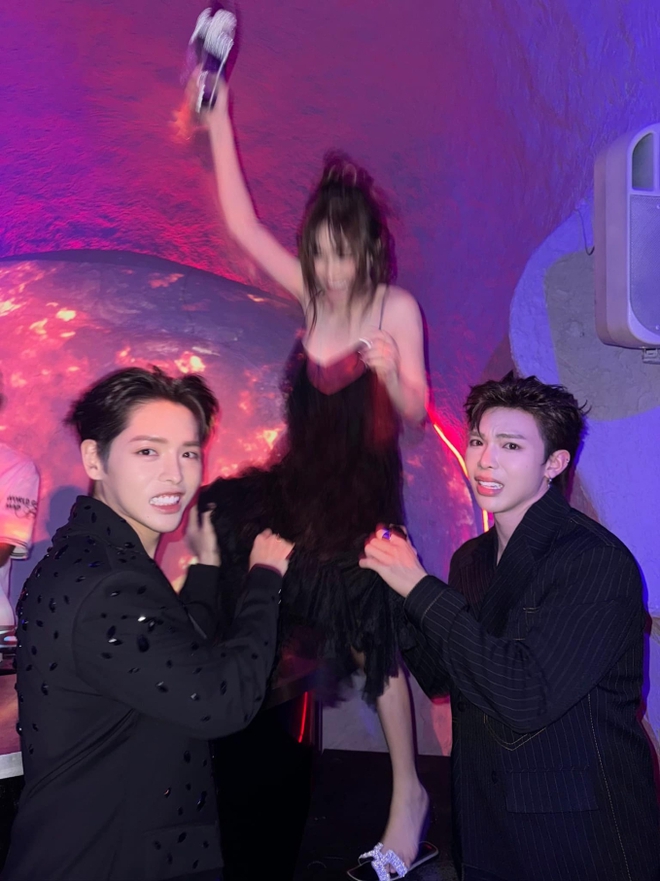 Hòa Minzy phân trần vụ thất hứa ở đám cưới Minh Tú, phản ứng khi bị netizen kém duyên chỉ trích điên mà tưởng hài-3