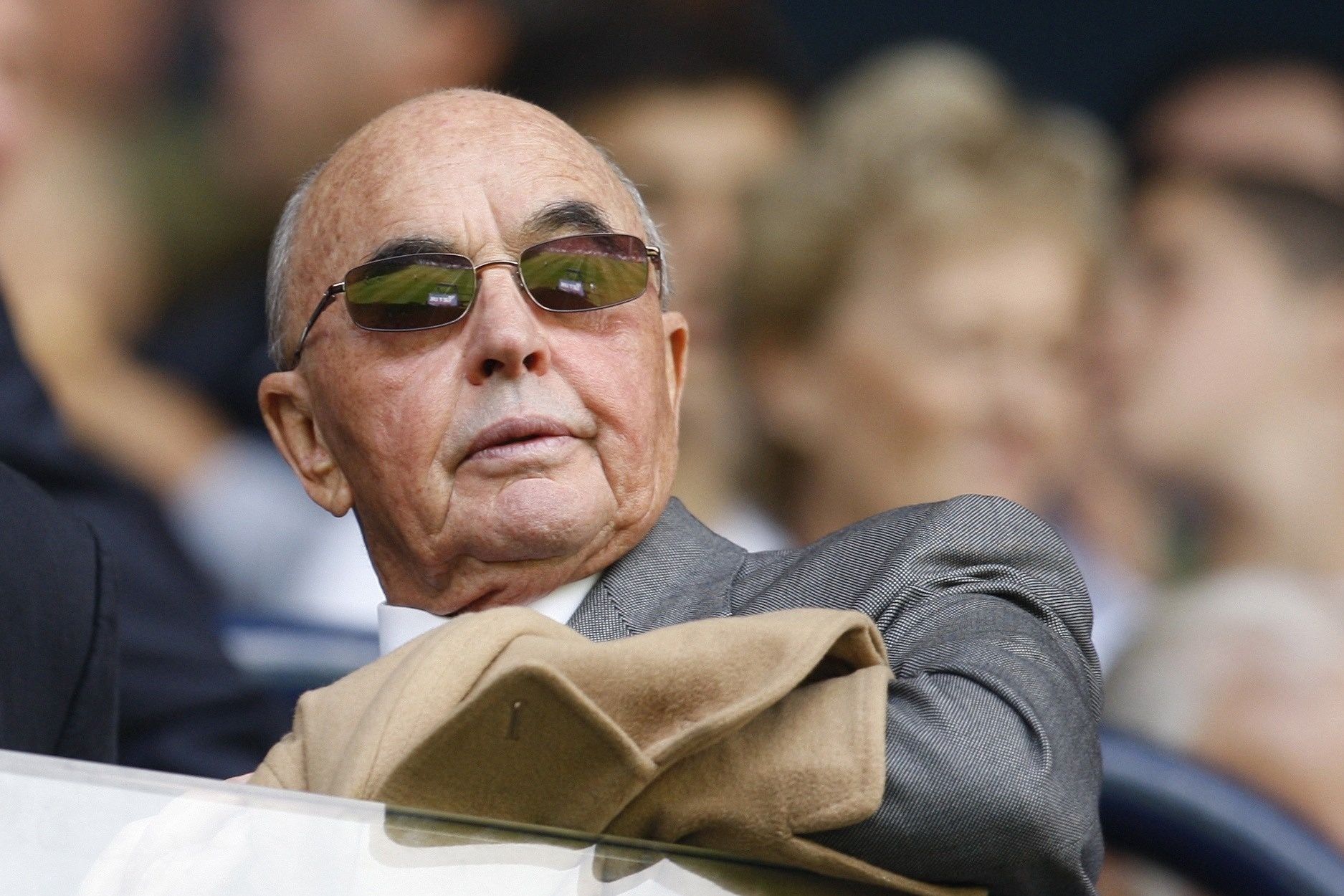 Các tỷ phú ăn gì, chơi ở đâu khi đến Việt Nam-7