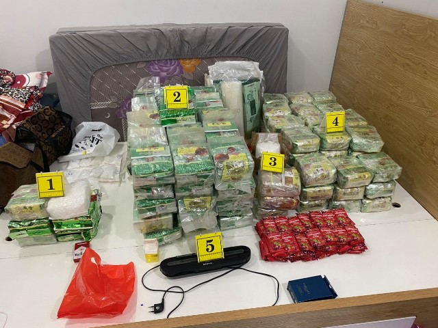 184 bánh heroin được chế biến tinh vi thế nào để mang lên máy bay từ TP.HCM đi nước ngoài?-1