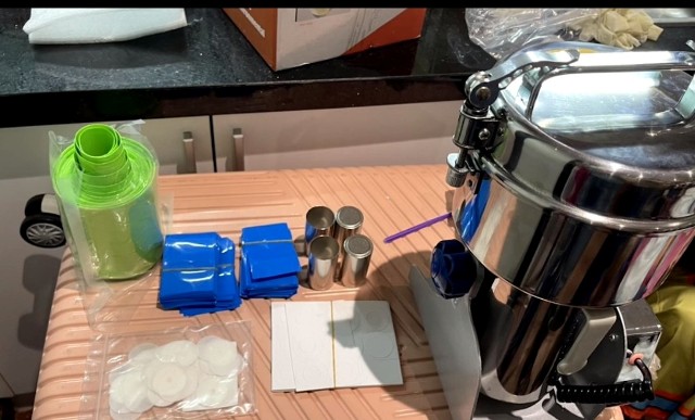 184 bánh heroin được chế biến tinh vi thế nào để mang lên máy bay từ TP.HCM đi nước ngoài?-2