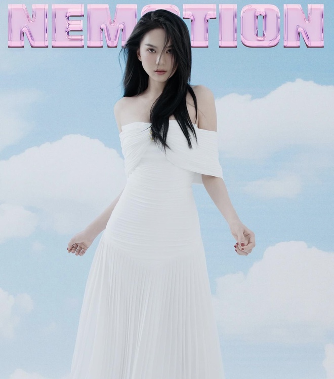 Ngọc Trinh gợi cảm trở lại: Diện đầm xuyên thấu hở bạo, body đúng là miễn chê!-11