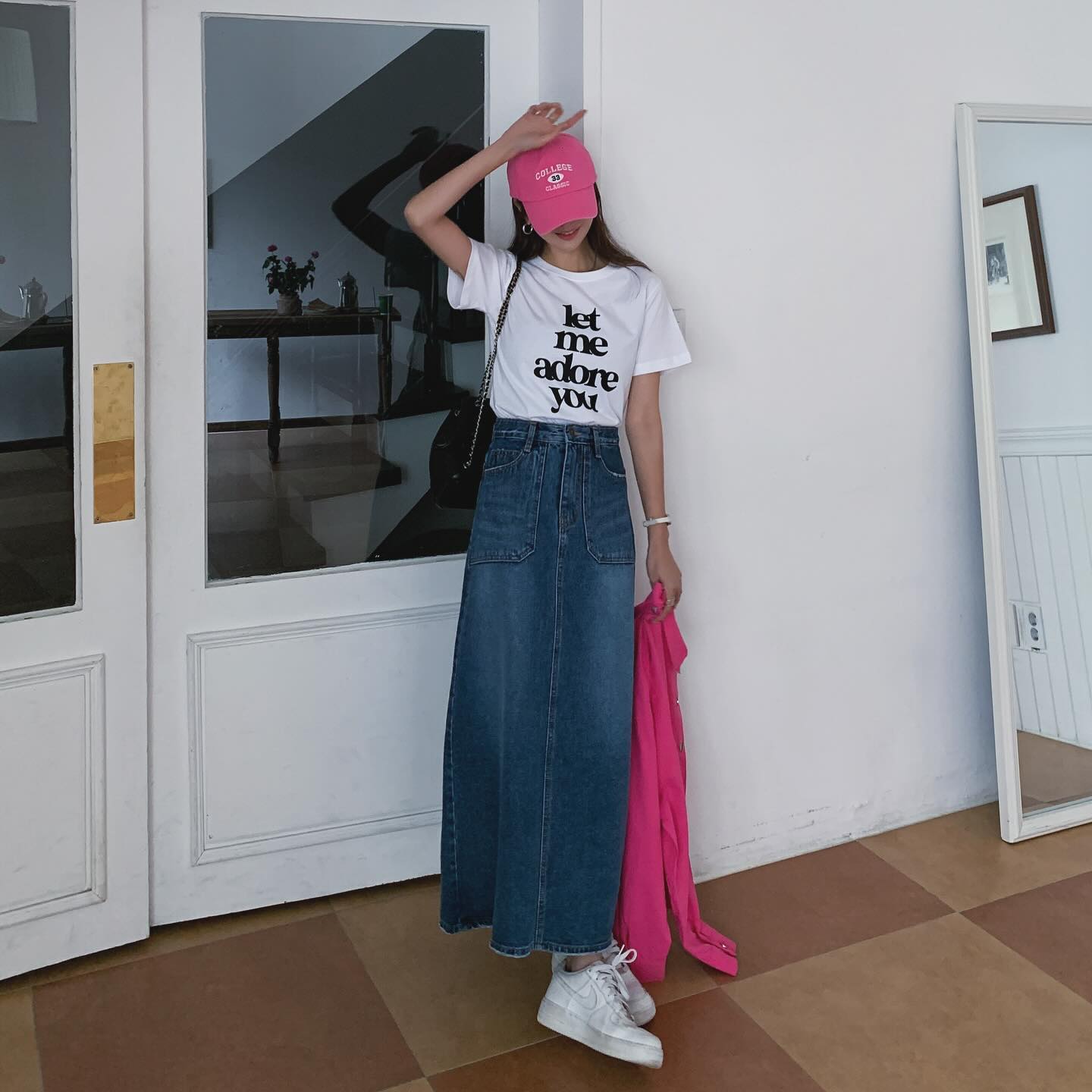 10 cách mặc chân váy giúp phong cách đi du lịch nổi bật hơn-7