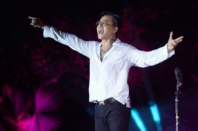 Nhiều khán giả đòi hoàn tiền vé, Tuấn Hưng lên tiếng-1