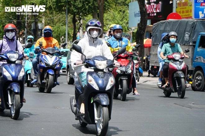 Công an làm việc với người tự nhận cầu được mưa cho TP.HCM-1