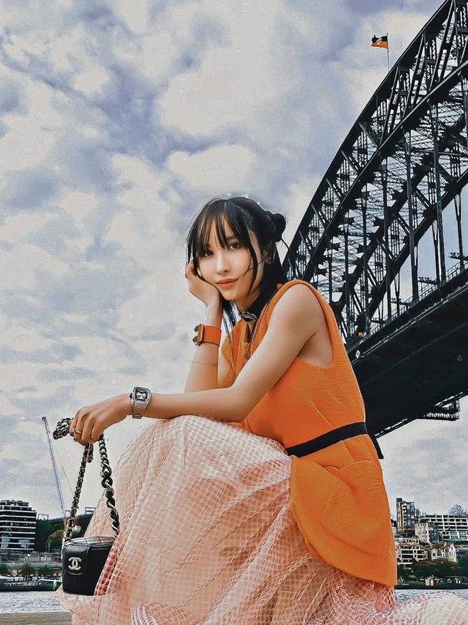 Vợ đại gia có nhiều siêu xe nhất nhì Việt Nam: Cuộc sống sang chảnh không ai bằng, sở hữu chiếc đồng hồ cả thế giới chỉ có 7 chiếc-3