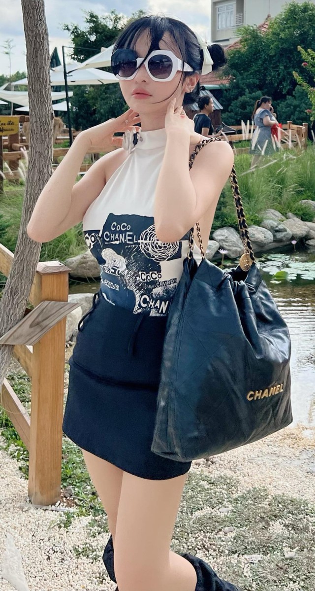 Vợ đại gia có nhiều siêu xe nhất nhì Việt Nam: Cuộc sống sang chảnh không ai bằng, sở hữu chiếc đồng hồ cả thế giới chỉ có 7 chiếc-5