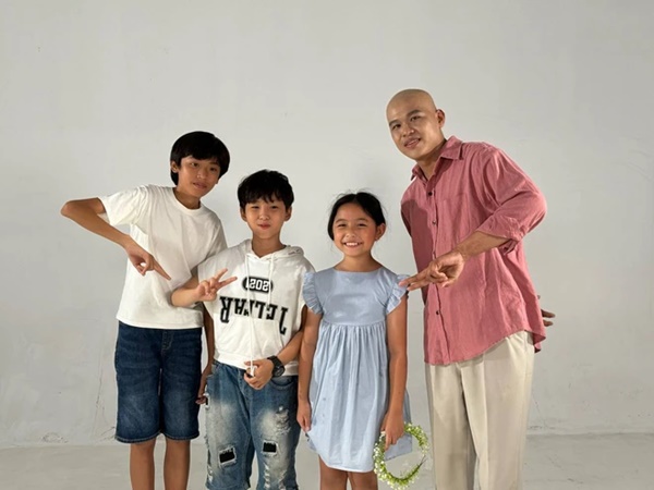 Tình hình hiện tại của rapper Long Nón Lá: Đang nhập viện để chuẩn bị hóa trị đợt 3, mỗi lần như vậy sức khỏe lại yếu đi-2