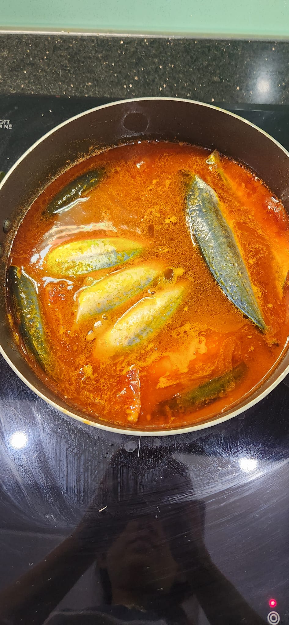 Mẹ đảm mê trồng cây sân thượng: Rau củ ăn quanh năm không hết phải mang tặng, vườn đẹp đến nỗi đồng nghiệp lẫn học sinh mầm non đến check-in-35