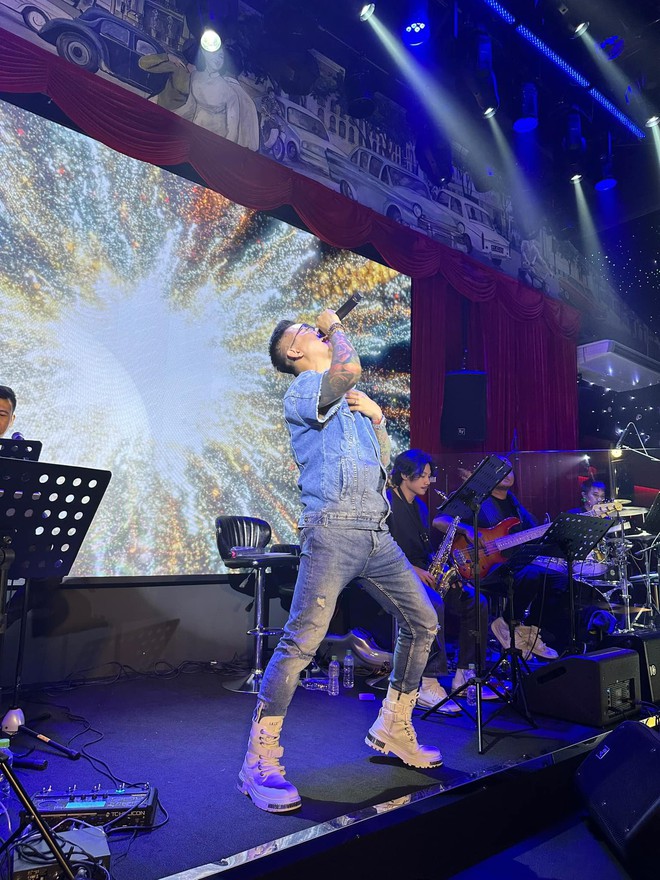 Tuấn Hưng đuối giọng-3