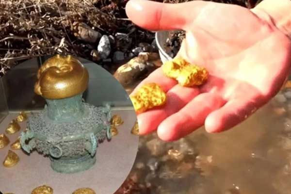 2 vợ chồng dùng bình cổ trị giá 21 tỷ đồng làm chặn cửa mà không biết-3