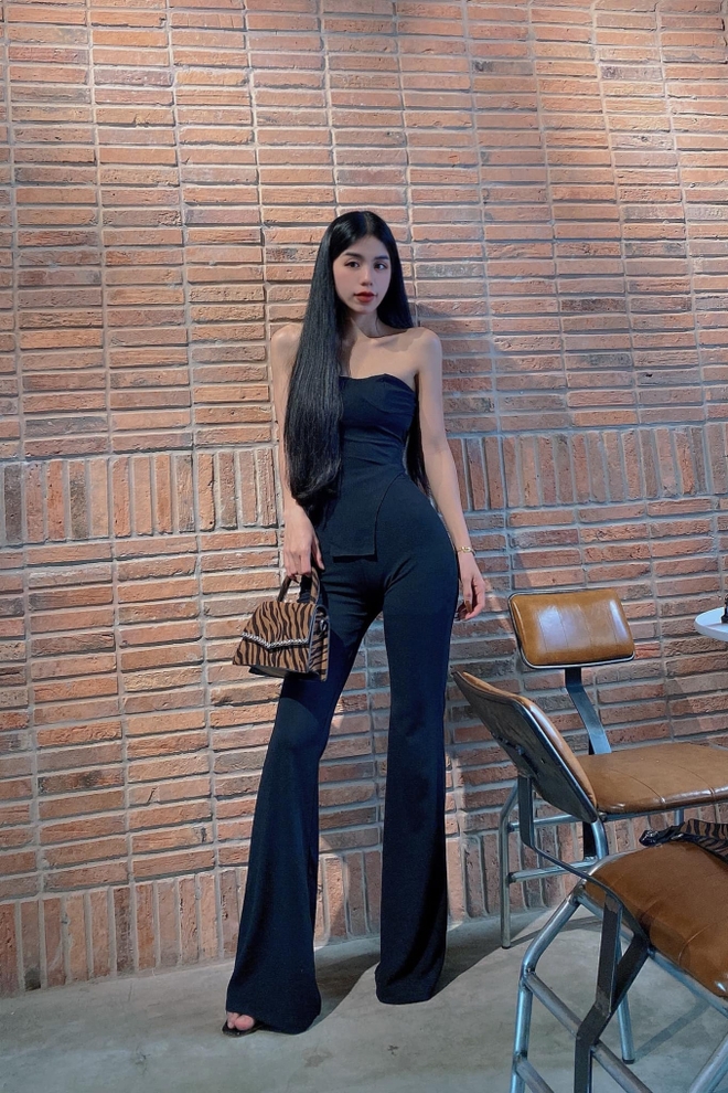 Bán 2 tấn hàng sau khi lên sóng 1 phút, mẹ 4 con nổi đình đám mời luôn dàn nghệ sĩ lên livestream chốt đơn giàu cỡ nào?-12