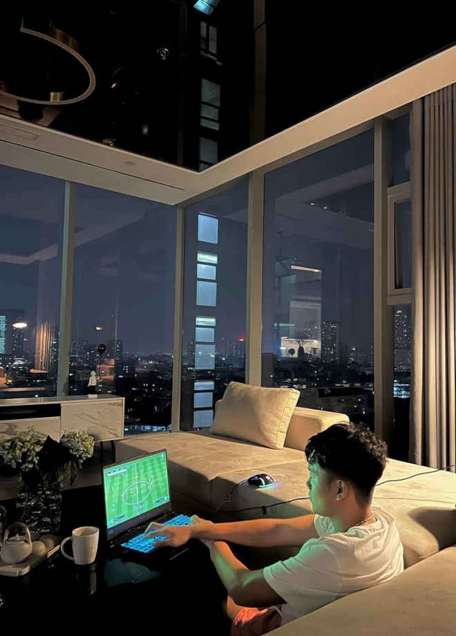 Vợ chồng Thành Chung - Ngô Tố Uyên bất ngờ rao bán căn chung cư cả chục tỉ đồng-4