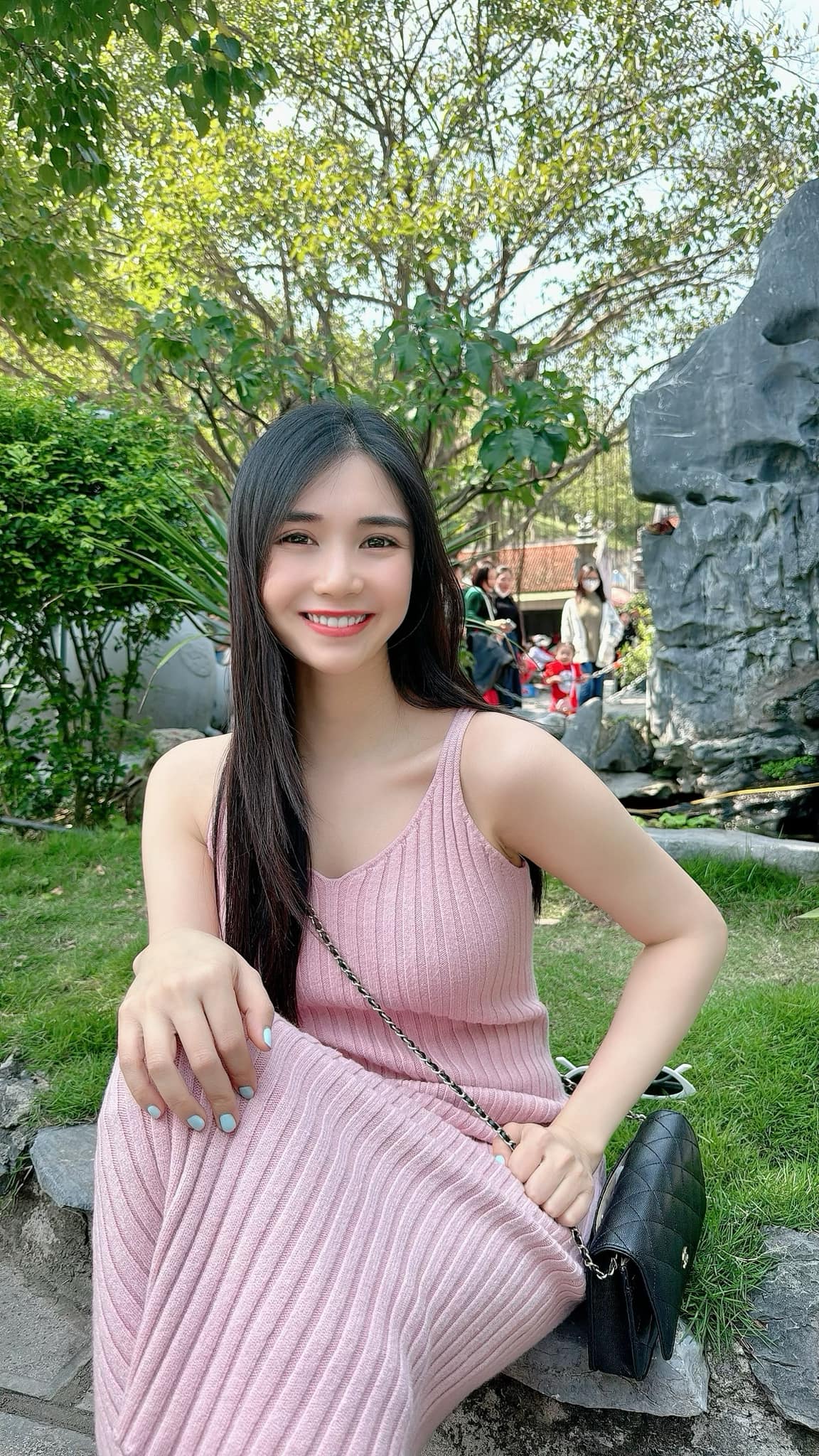 Nữ diễn viên yêu Quang Lê say đắm một thời, lộ cả ảnh nhạy cảm giờ ra sao?-2