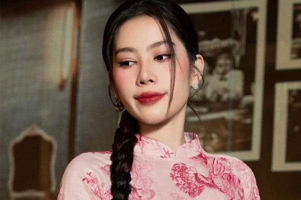 Nam Em có biểu hiện đáng sợ trong lần tái xuất, netizen đồng loạt than trời: Càng ngày càng thấy sợ-2