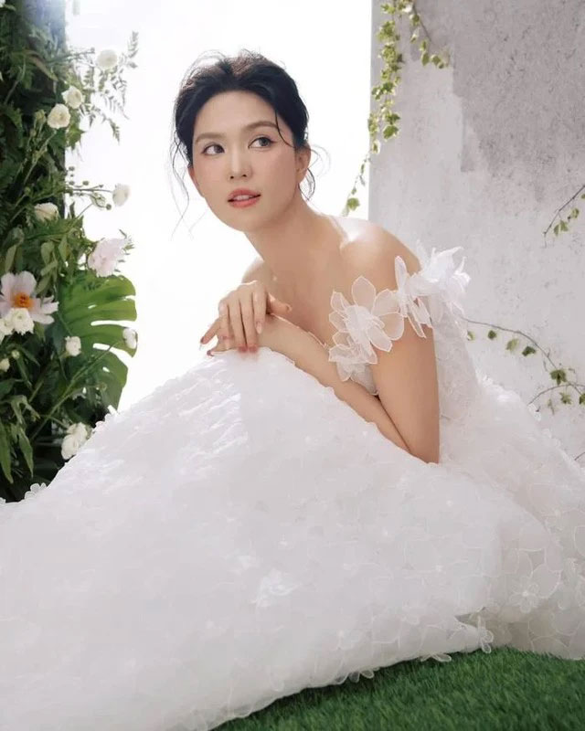 Triết lý tình yêu của Ngọc Trinh gây sốt-1