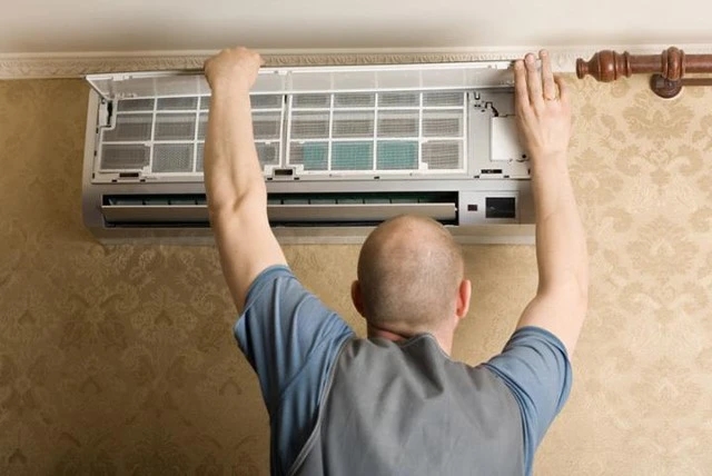 Trời quá nóng mà tiền lại ít: Mua điều hòa cũ giá 2 triệu trên mạng có được không?-1