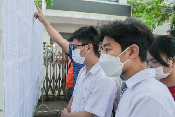 Trường dạy bù vào ngày nghỉ lễ giỗ Tổ vì bận đi đám cưới, hiệu trưởng: Tôi không nắm được-2