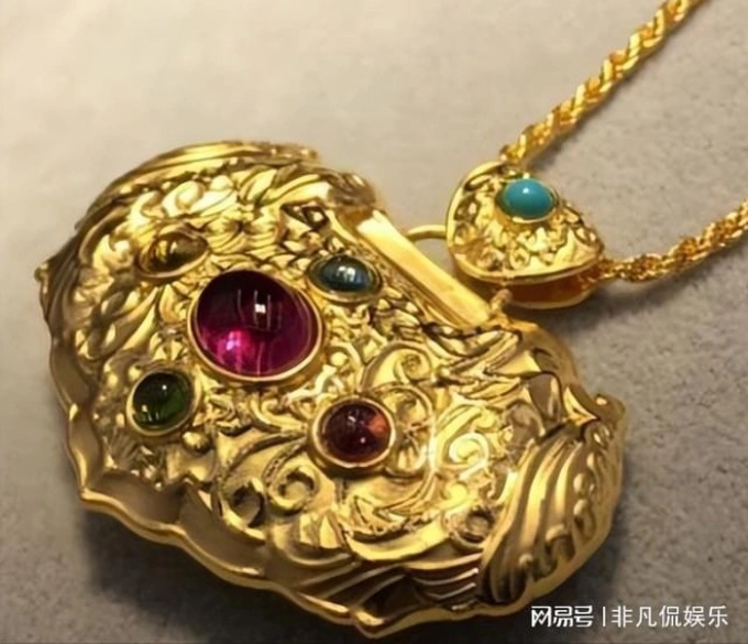 Sao nữ từng thừa nhận có EQ thấp: Cuộc sống chuẩn phú bà” với khối tài sản 10.000 tỷ, sở hữu nhiều công ty lớn nhỏ-5