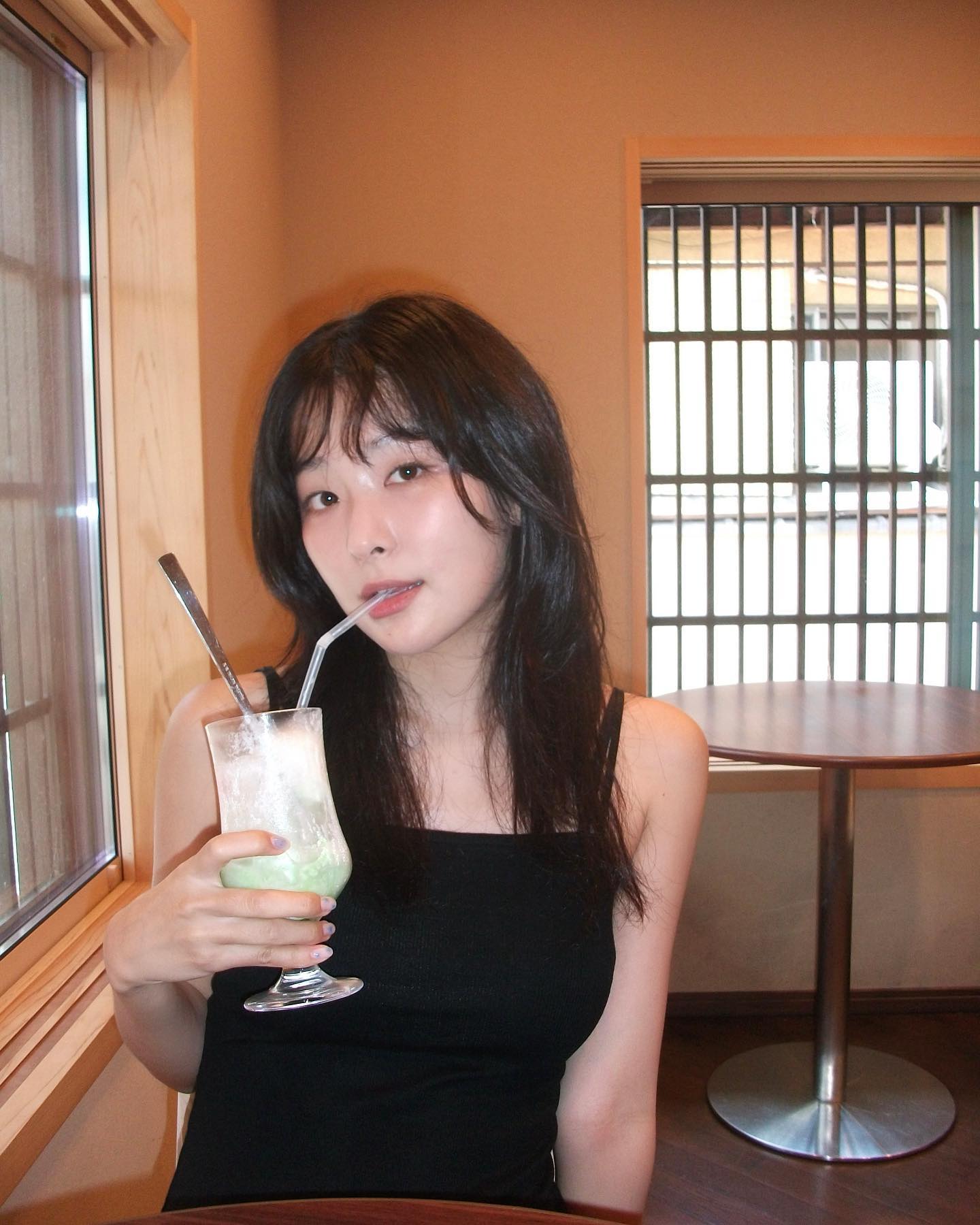 4 kiểu tóc ngang vai trẻ trung được sao Hàn lăng xê-2