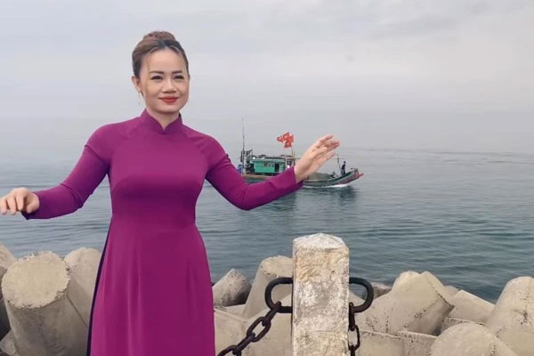 Xót xa hình ảnh bên trong tang lễ của ca sĩ Ngọc Diệp qua đời vì đột quỵ ở Hải Phòng-5