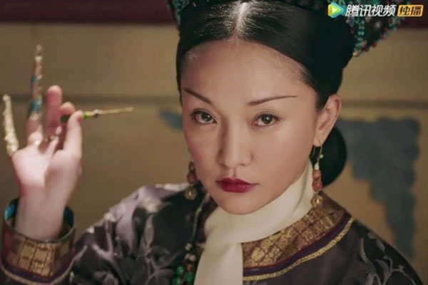 Nhan sắc khó tin tuổi 50 của Châu Tấn-6