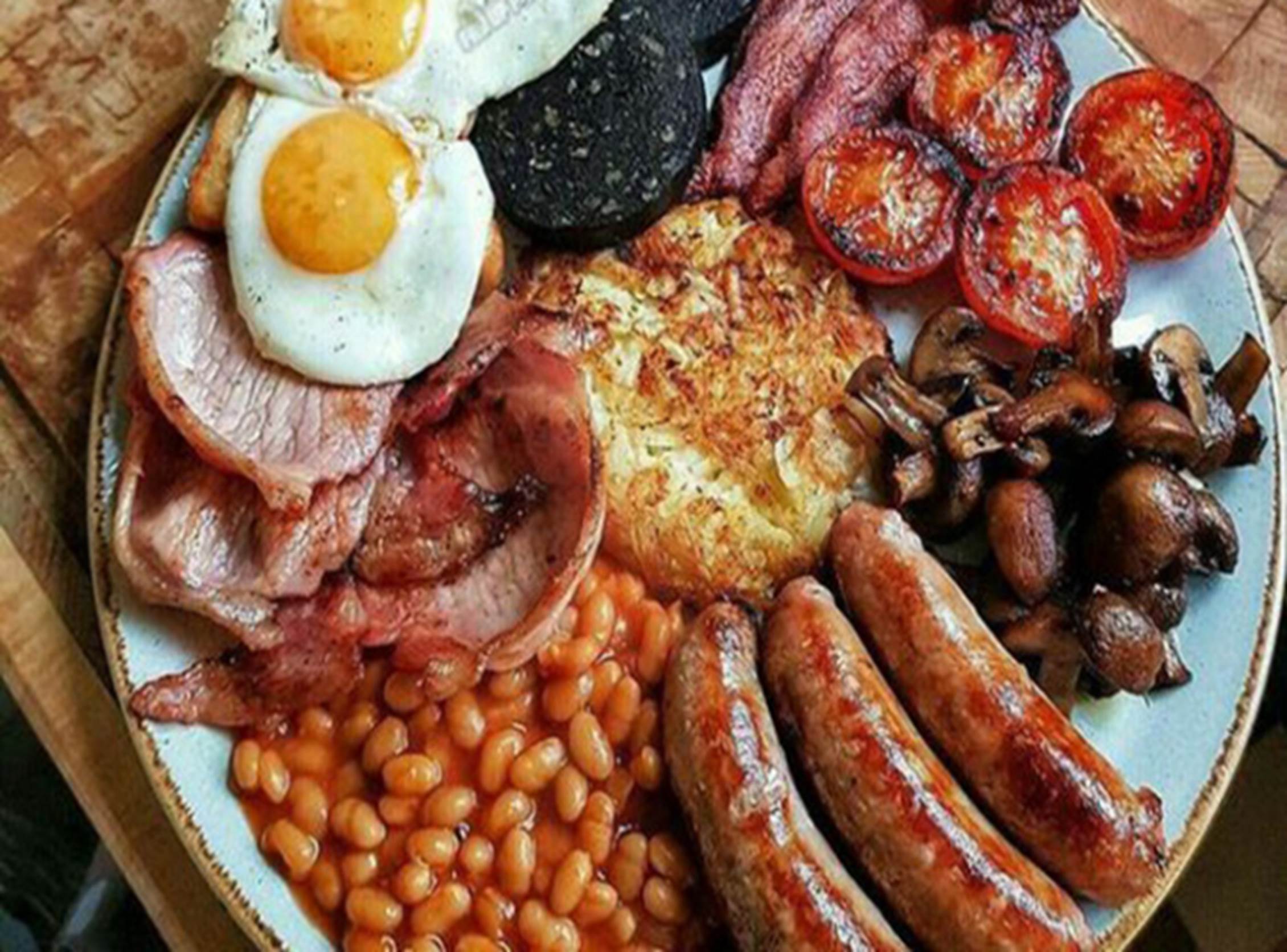 Người đàn ông có mạch máu vôi hóa như ruột bút chì, qua đời vì mê 1 thực phẩm-2