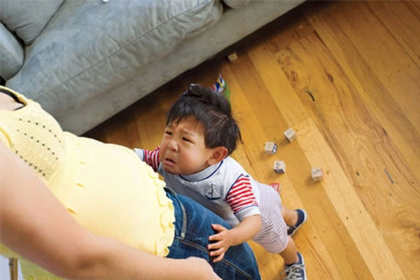 4 kiểu bà mẹ này khiến con cái sợ hãi nhất: Dù không nói ra nhưng trẻ luôn cảm thấy bất an, ảnh hưởng tiêu cực cả cuộc đời-1