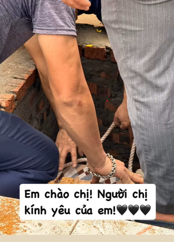 Xót xa hình ảnh bên trong tang lễ của ca sĩ Ngọc Diệp qua đời vì đột quỵ ở Hải Phòng-3