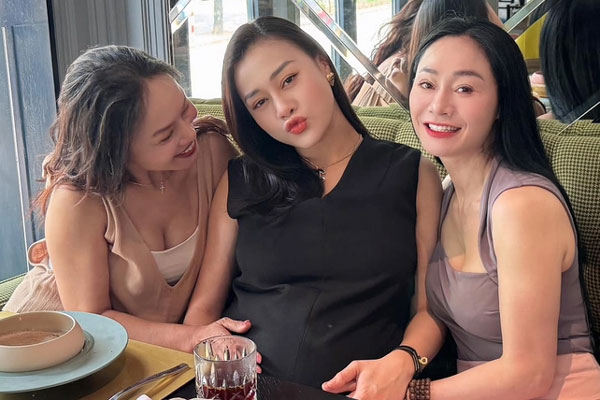 Đỗ Thị Hà nói gì về tin đồn sắp làm dâu hào môn?-5