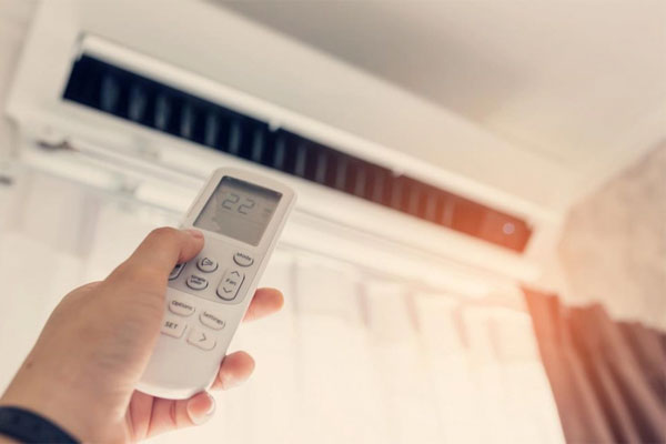 Điều hoà nhà tôi cứ bật lên là lại bốc mùi chua: Nhiều gia đình than thở nhưng không biết xử lý thế nào-5