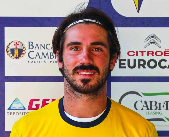 Cầu thủ qua đời thương tâm sau khi lên cơn đau tim lúc đang sút bóng, bạn gái nghẹn ngào tiết lộ tin nhắn cuối cùng-1