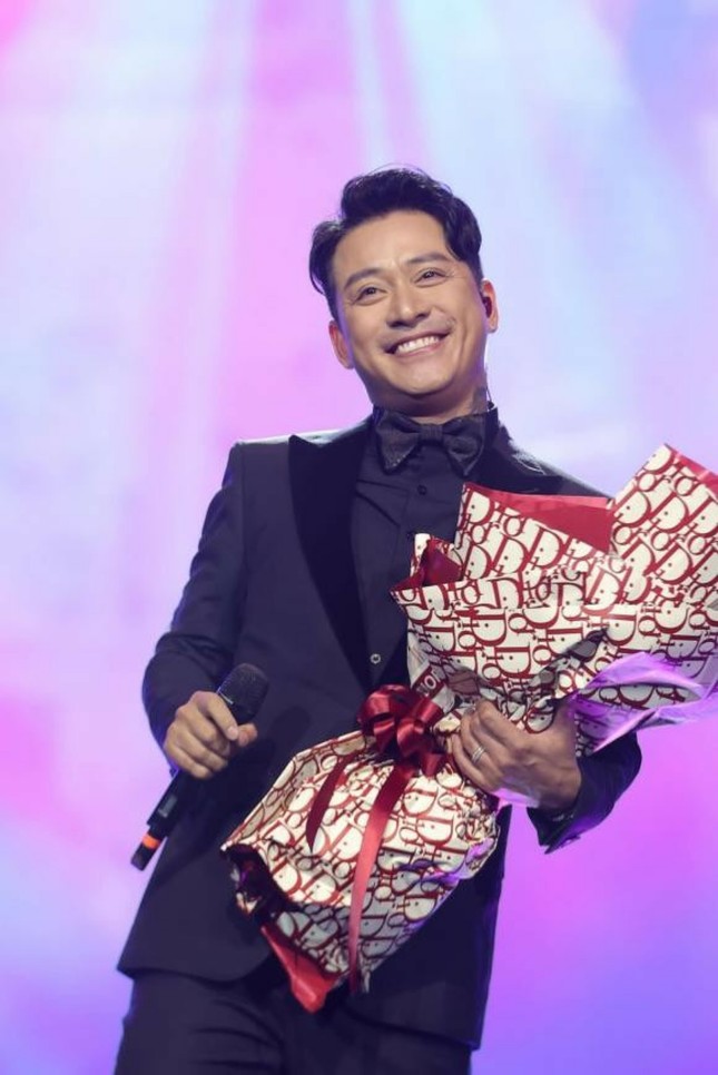 Quanh ồn ào Tuấn Hưng hoàn tiền vé cho khán giả-3