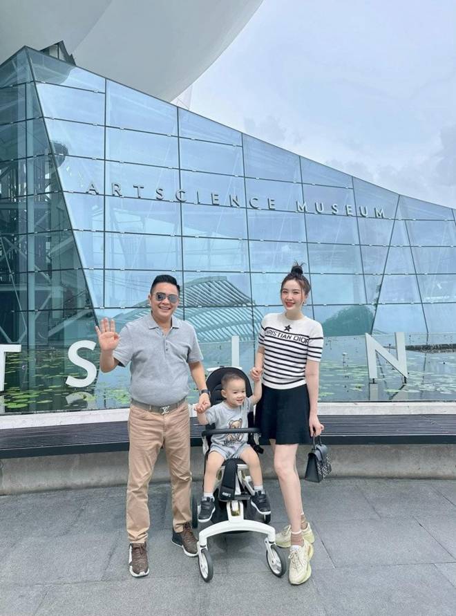 Bảo Thy nuôi con bình dân để bé cứng cáp, phát triển trí não lại nhưng bị nói bé còi quá-10