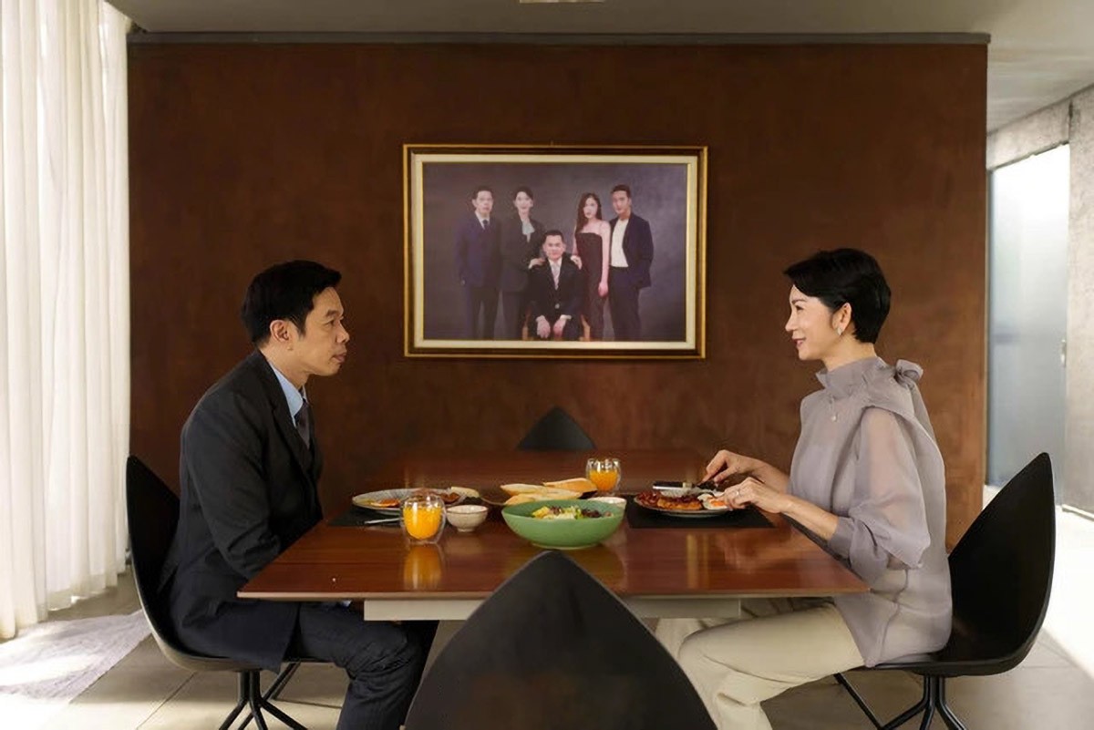 Phim 18+ có Thái Hòa cứu phòng vé Việt-2