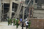 7 công nhân tử vong ở Yên Bái: Máy nghiền bất ngờ chạy khi 7 người đang sửa-3