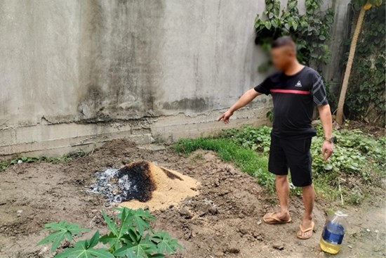 Bố nạn nhân gọi cửa đúng lúc nghi phạm đang ra tay giết nữ sinh 15 tuổi