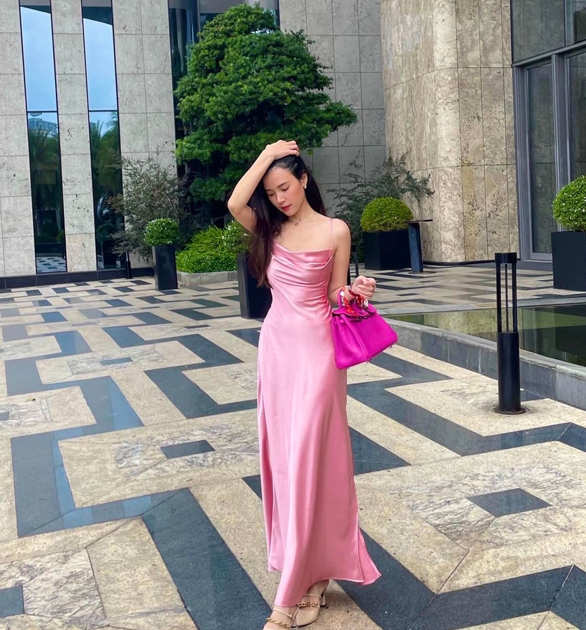 Chăm diện 4 kiểu trang phục, Midu luôn nổi bật và trẻ trung hơn so với tuổi-7