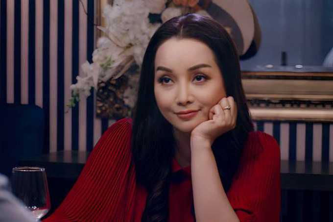 Tình tiết bị chê ngô nghê, khán giả không chịu nổi trong phim của Mai Thu Huyền-2