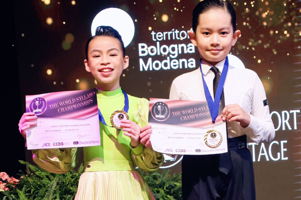 Phan Hiển thừa nhận khó đạt ước mơ cao 1m8, bị vợ Khánh Thi chê lùn nhưng đẻ 3 con đều đã mắt-11