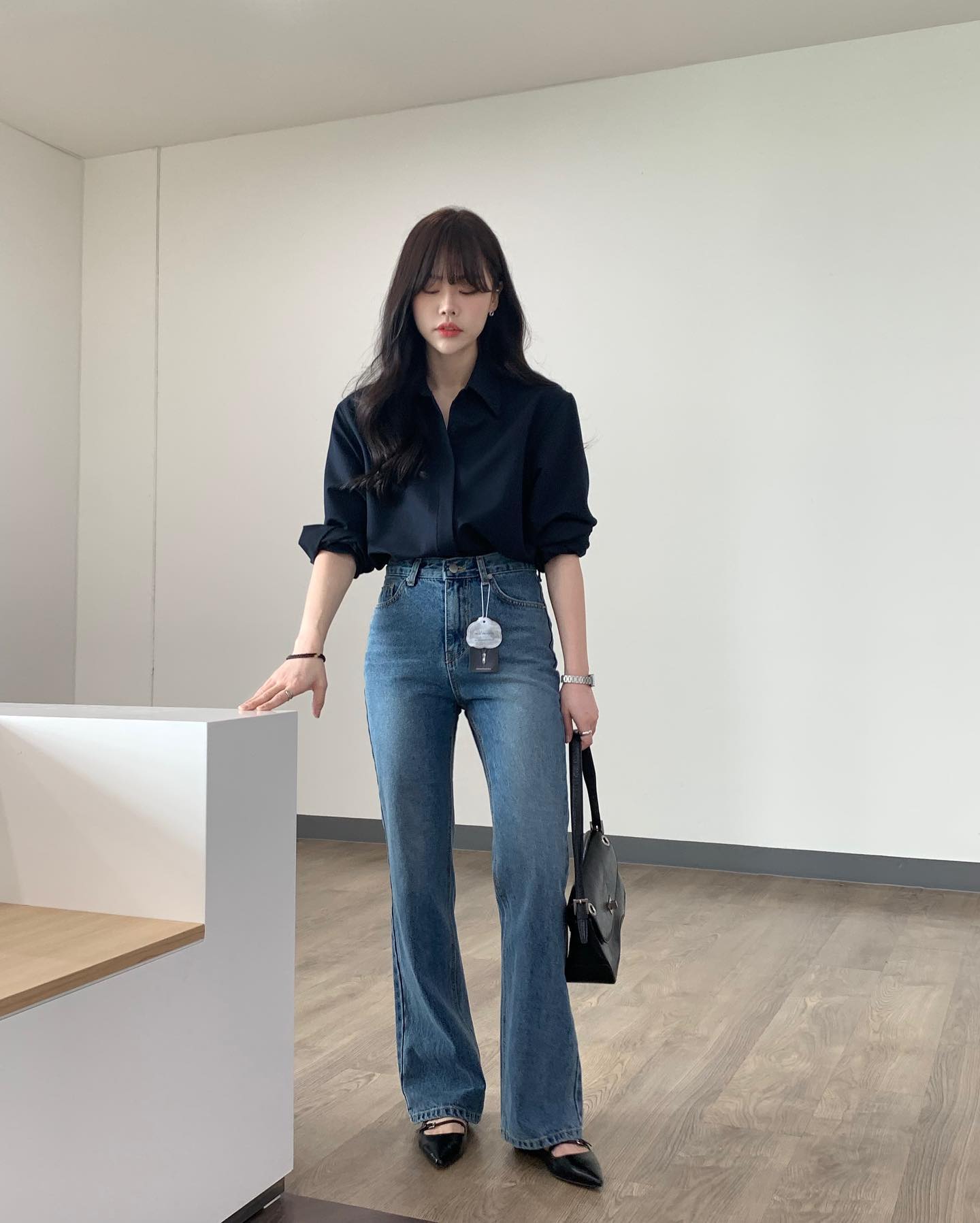 10 cách mặc áo sơ mi theo phong cách tối giản nhưng vẫn sành điệu xuất sắc-1