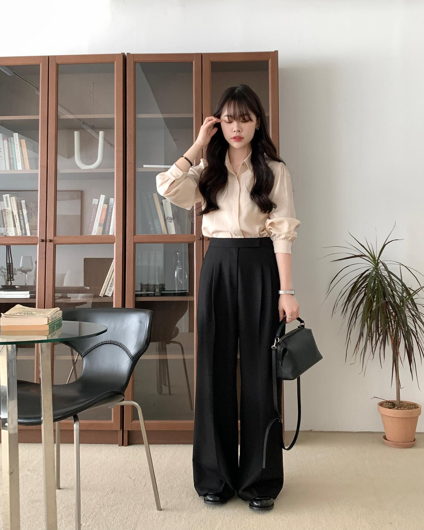 10 cách mặc áo sơ mi theo phong cách tối giản nhưng vẫn sành điệu xuất sắc-6