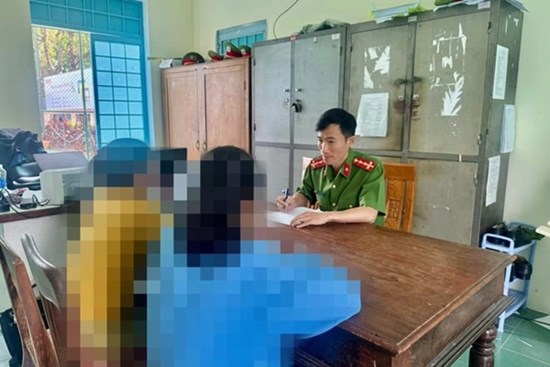 3 thiếu niên thay nhau hiếp dâm bé gái 12 tuổi