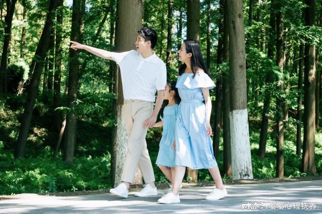 Cha mẹ sở hữu 3 thói xấu này, con cái sẽ rất có triển vọng khi lớn lên-3