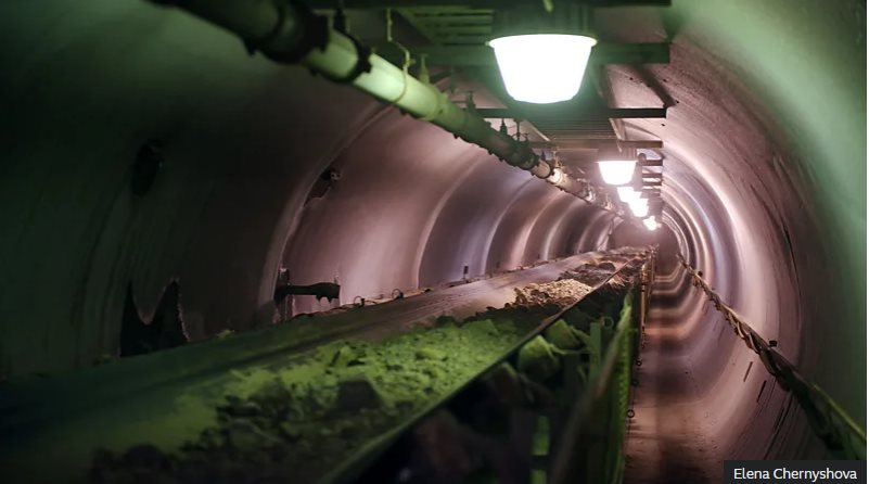 21 tấn vàng ‘chảy ra’ từ dưới lớp băng giá mỗi năm khiến cả thế giới khao khát: Mỏ vàng nằm ở nơi ‘tận cùng thế giới’ gây bất ngờ với những công nghệ tối tân-6