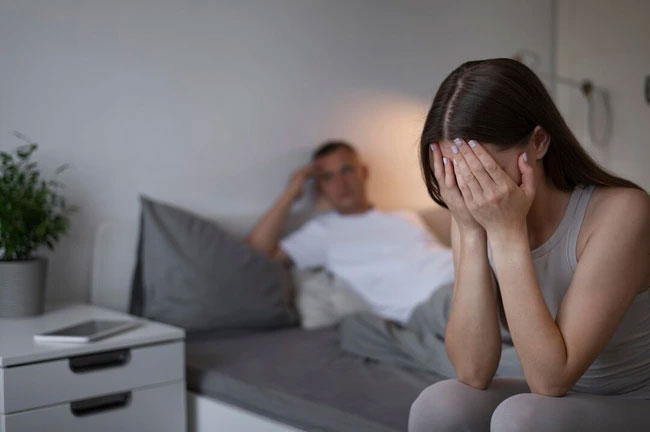 Thu nhập 40 triệu nhưng chồng giữ rịt 30 triệu, khi cần tiền gấp thì tôi phải đi vay bên ngoài-1