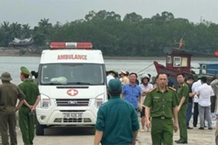 Vụ lật thuyền khiến 4 phụ nữ mất tích ở Quảng Ninh: Đã tìm thấy thi thể 2 người