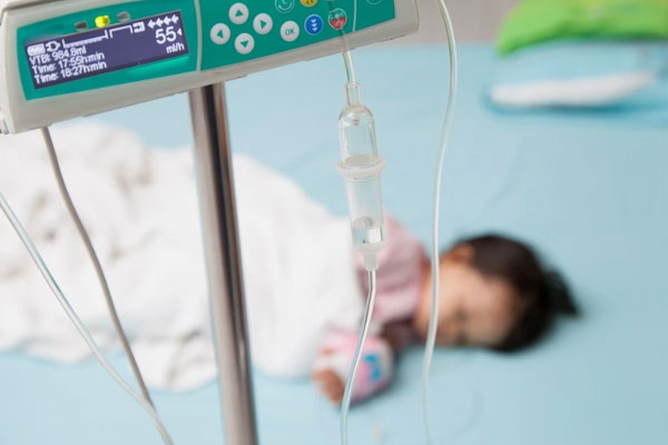 Bé gái suy hô hấp nặng chỉ vì ho nhiều-1