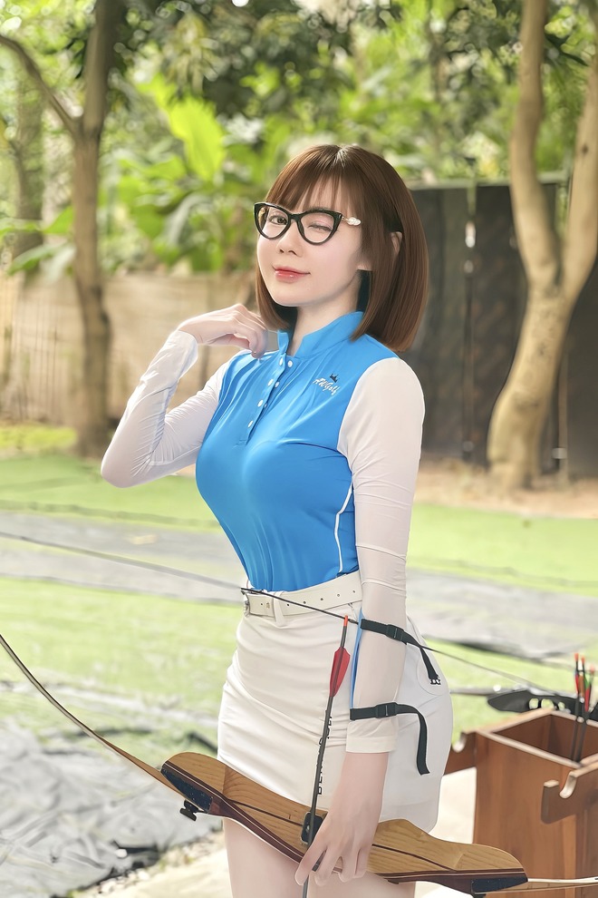 Cuộc sống mới của giảng viên từng tố chồng ngoại tình: Rời Việt Nam sang trời Tây, diện mạo lạ khó nhận ra-8