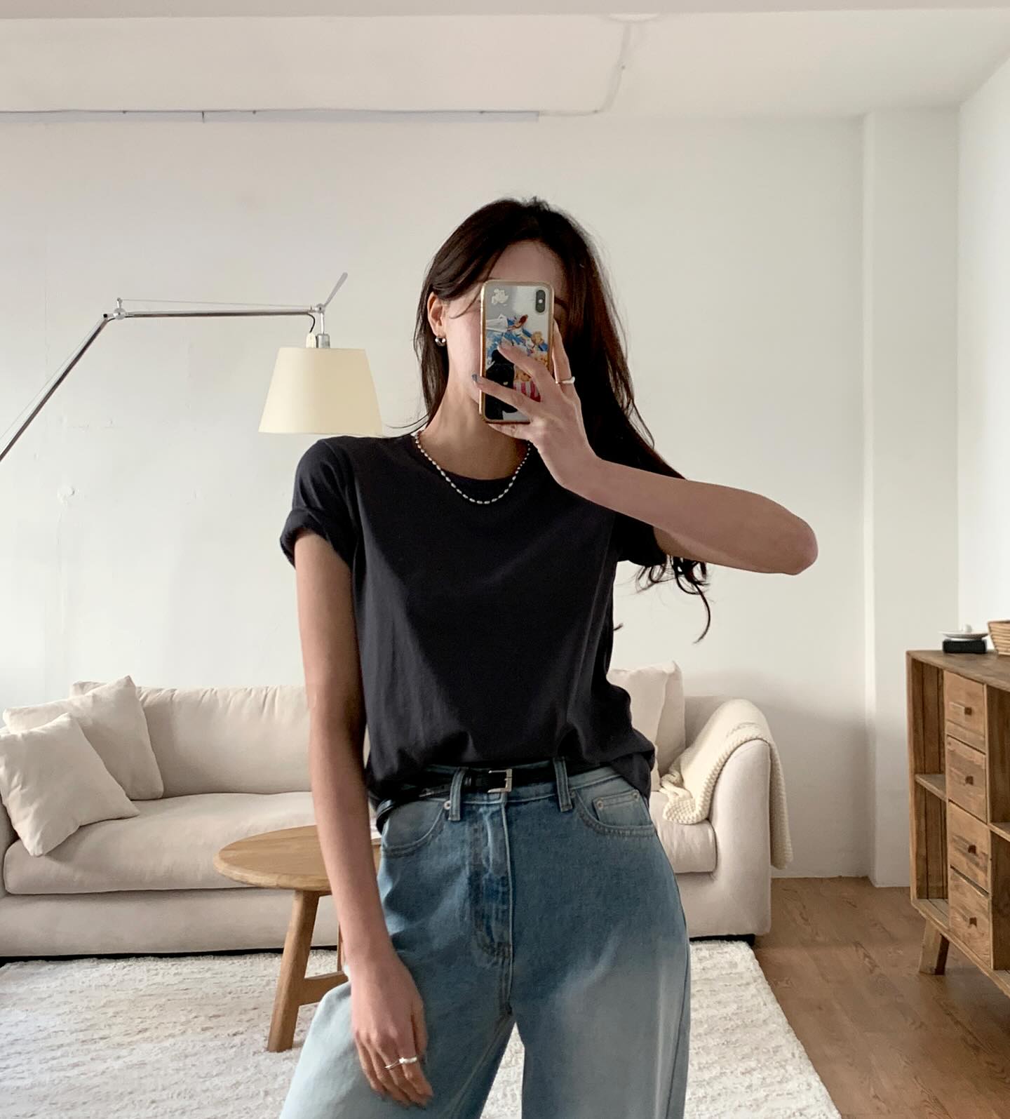 10 công thức áo thun và quần jeans cứ mặc là trẻ trung, sành điệu miễn bàn-10